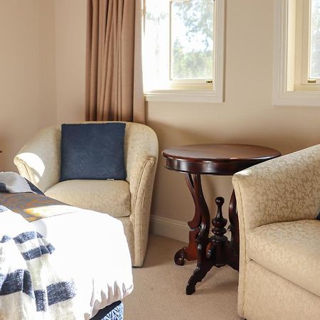 Plumes Boutique Bed & Breakfast Tamworth Exterior foto